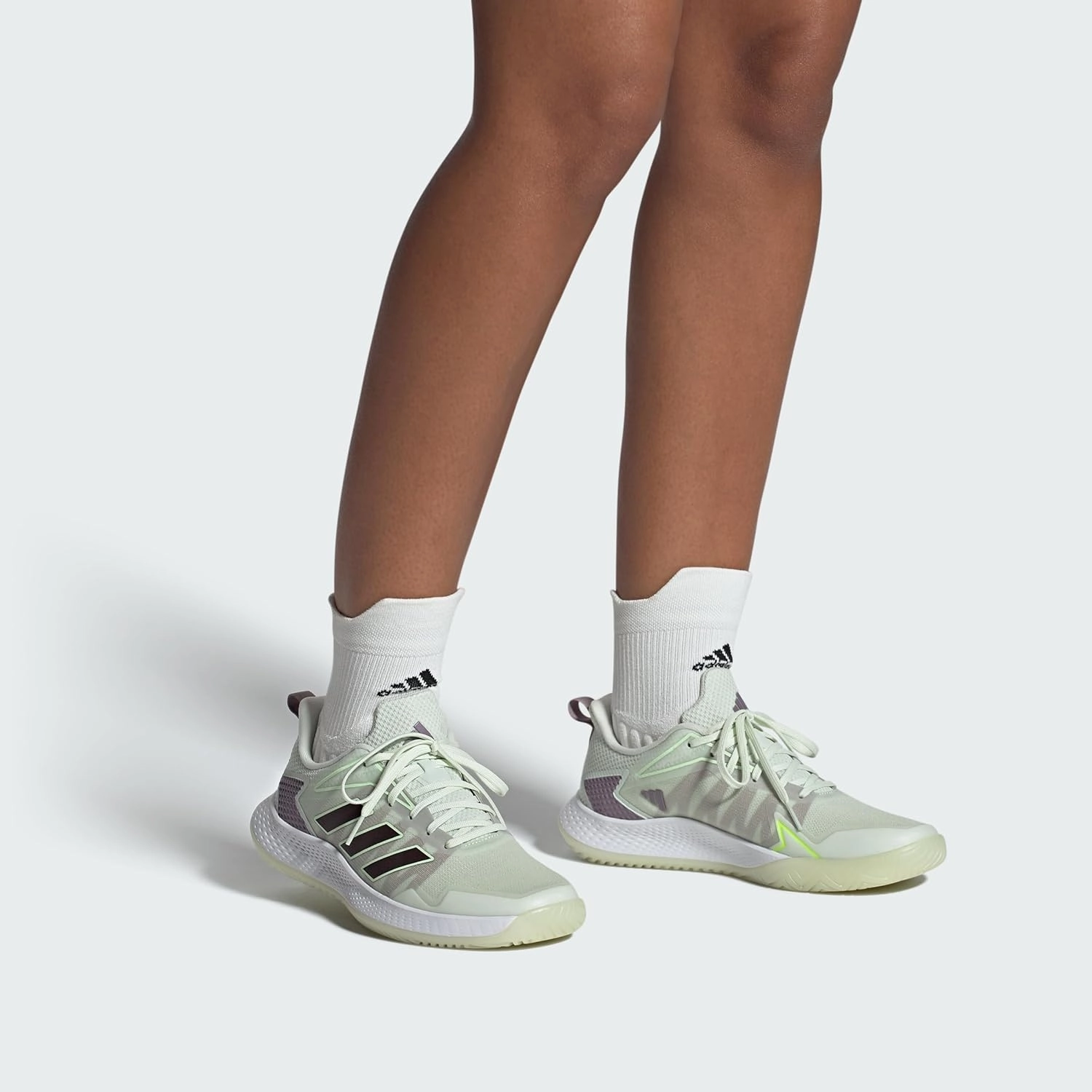 adidas Women's Defiant Speed Tennis Shoe