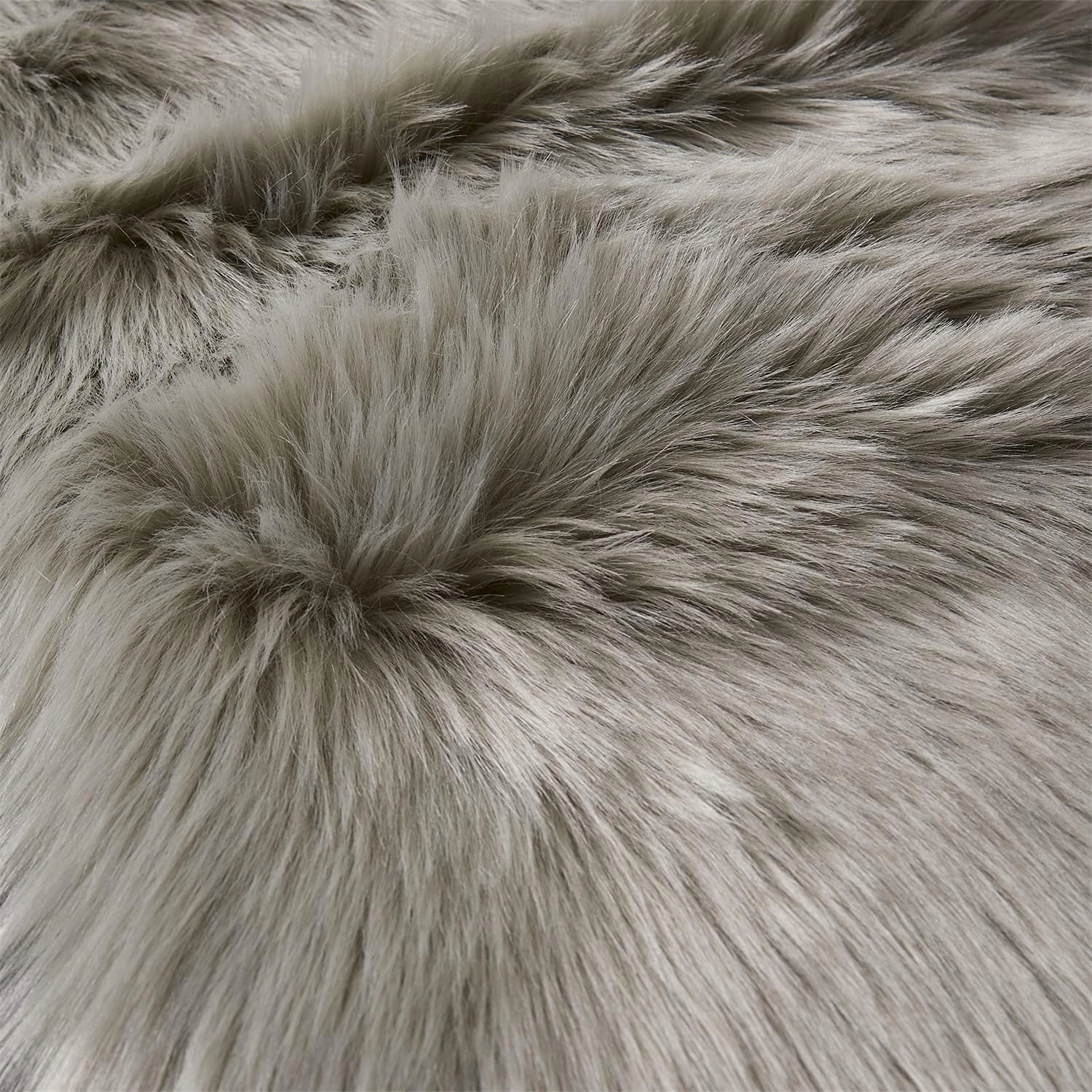 Arbosofe Ultra Soft Faux Fur Rug, Area Rugs, Light Grey Fluffy Shaggy Fur Rug for Bedroom & Living Room, Kids Room Decor, 2 x 6 Feet Sheepskin