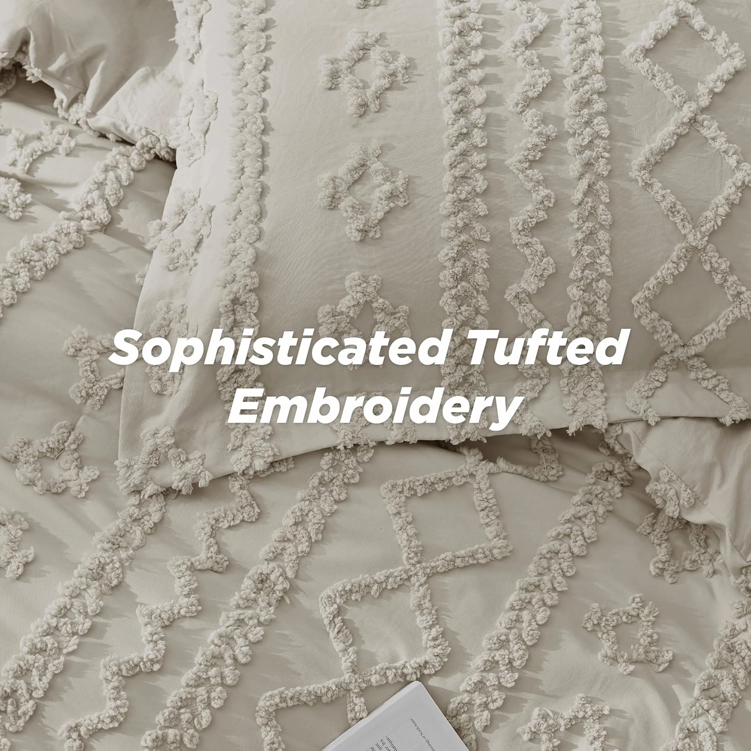 Bedsure Tufted Boho Comforter Set King Size - Linen Boho Bed Set, GentleSoft™ 3 Pieces Farmhouse Shabby Chic Embroidery Bedding, Gifts for Woman, Soft Jacquard King Comforter for All Seasons
