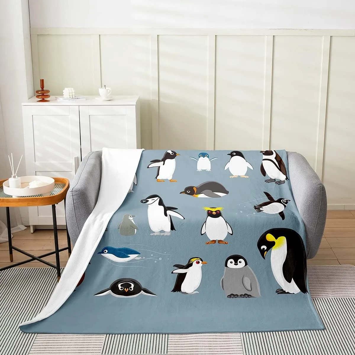 Cartoon Penguin Throw Blanket Throw 50x60,Cute Penguin Fleece Blanket for Kids Polar Animal Pattern Flannel Blanket for Sofa Bed Couch Decor,Kawaii Wild Animal Fuzzy Blanket Lightweight Warm