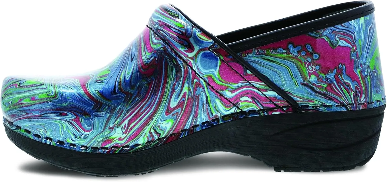 Dansko XP 2.0 Clogs - Lightweight Slip-Resistant Footwear for Comfort and Support - Ideal for Long Standing Professionals - Food Service, Healthcare Professionals
