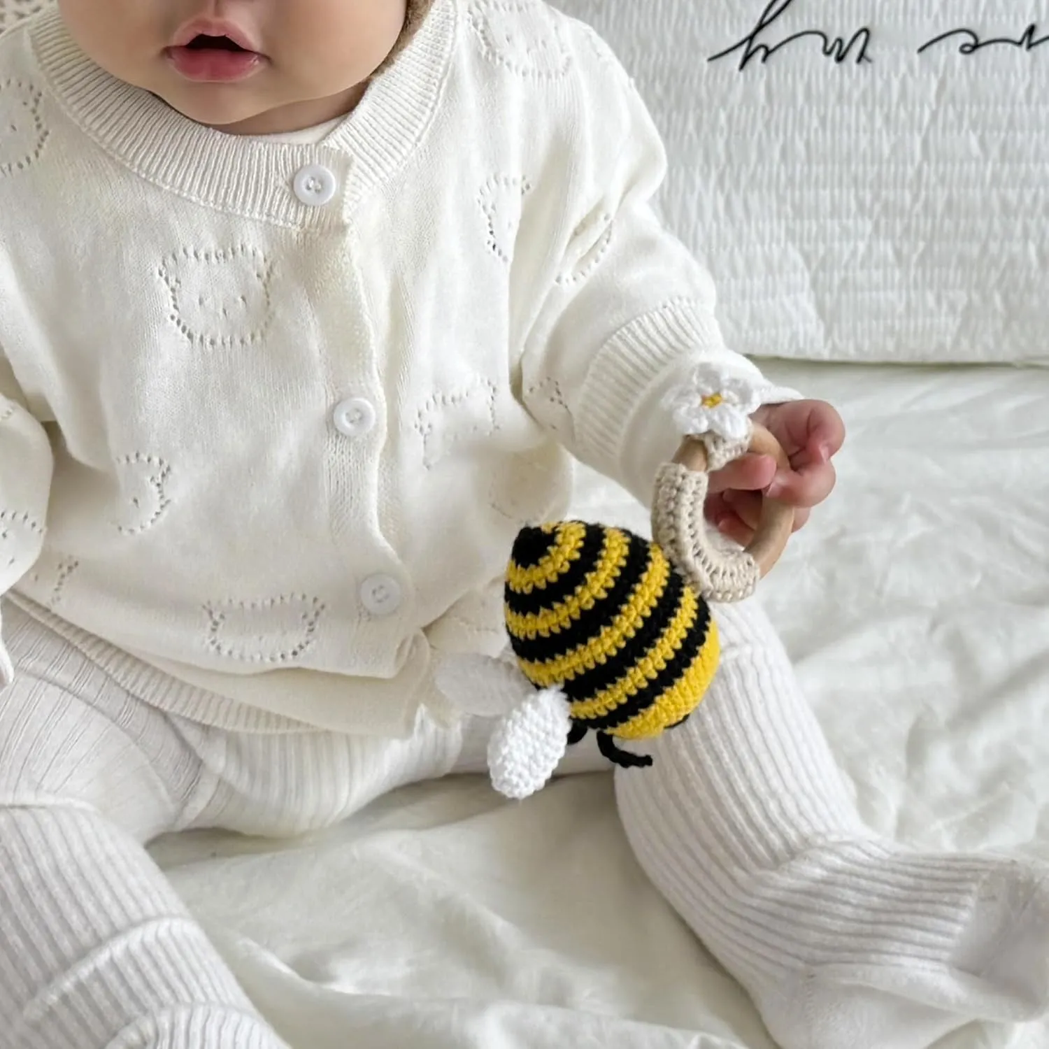 DICHA Crochet Bee Baby Rattle - Sensory Toy for Babies - Ideal for Baby Shower - Includes Beech Teething Ring