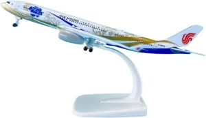 Diecast Plane Model 1:300 for A330-300 Alloy Die-cast Airplane Model Home Decor Memorabilia