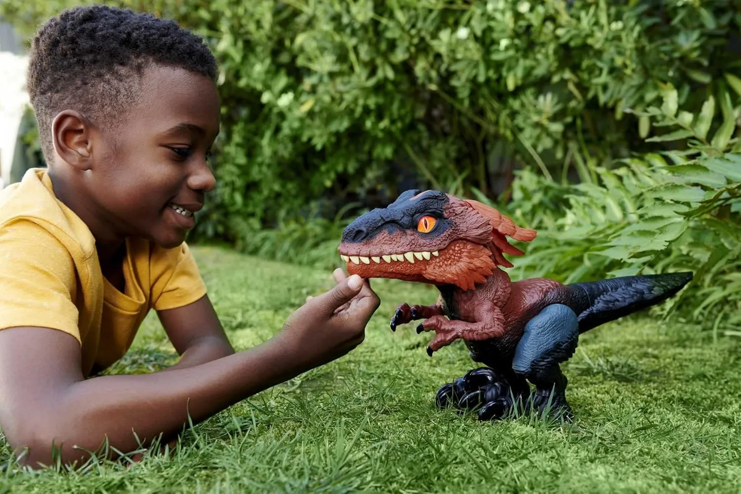 Jurassic World Dominion Uncaged Ultimate Pyroraptor Dinosaur Toy, Action Figure with Interactive Motion and Sound