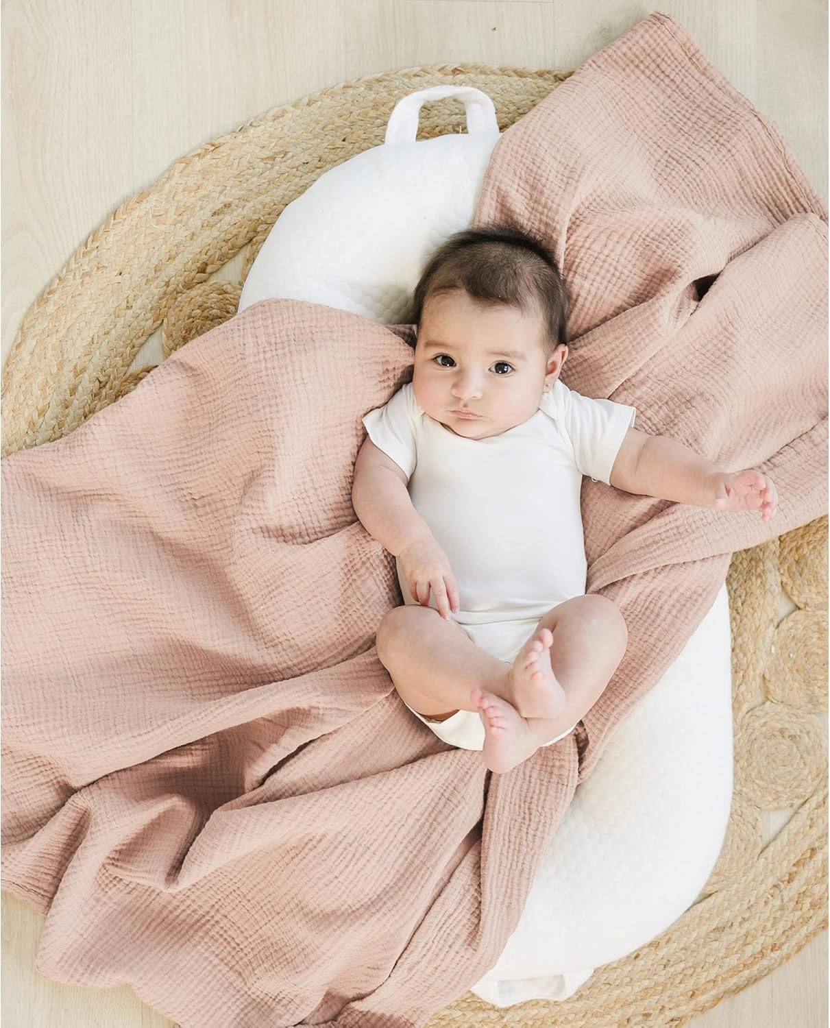 Konssy 3 Pack Muslin Swaddle Blankets for Unisex, Newborn Receiving Blanket, Large 47 x 47 inches, Soft Breathable Muslin Baby Swaddles for Boys & Girls