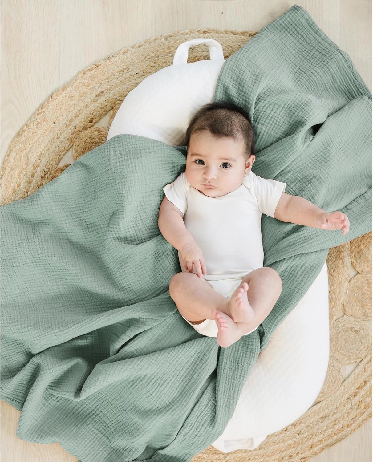 Konssy 3 Pack Muslin Swaddle Blankets for Unisex, Newborn Receiving Blanket, Large 47 x 47 inches, Soft Breathable Muslin Baby Swaddles for Boys & Girls