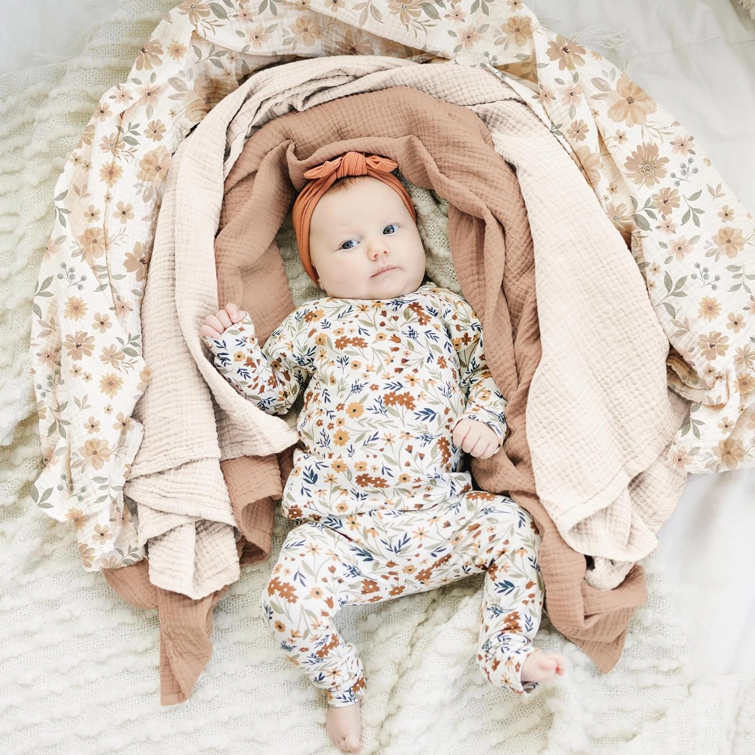 Konssy 3 Pack Muslin Swaddle Blankets for Unisex, Newborn Receiving Blanket, Large 47 x 47 inches, Soft Breathable Muslin Baby Swaddles for Boys & Girls