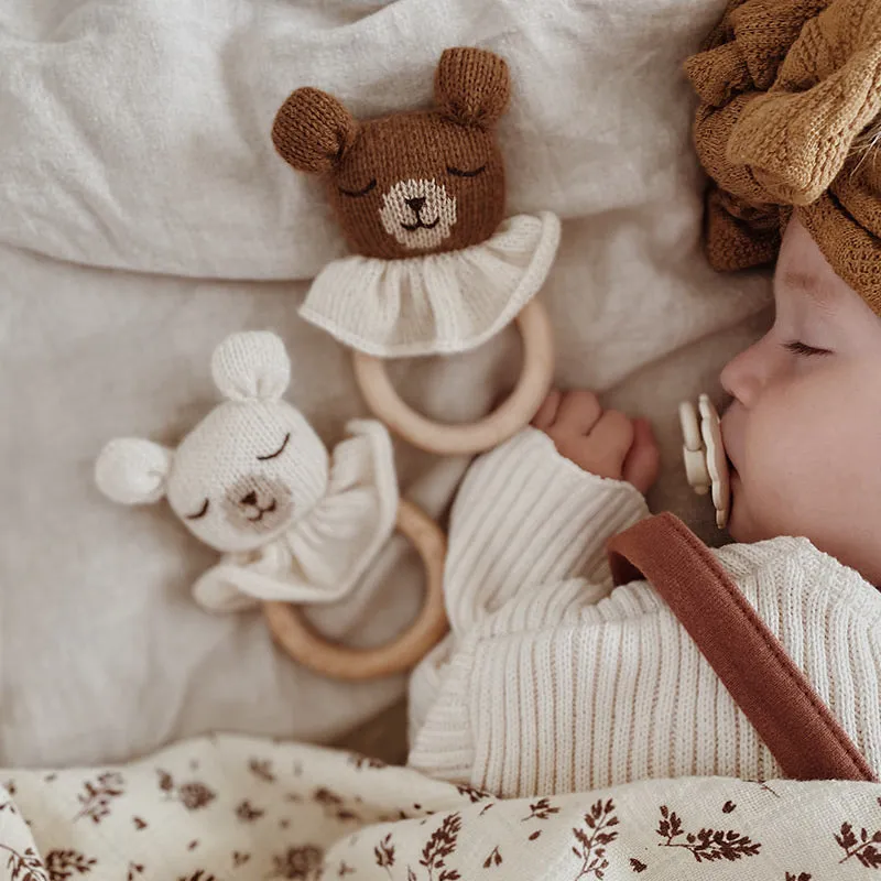 Main Sauvage  Baby teether 'Polar Bear' Offwhite