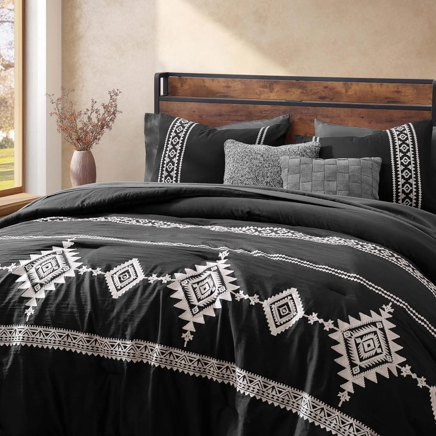 MAIREVE Embroidery Queen Size Comforter Set Black, Boho Farmhouse Western Bedding Set 7 Pieces, All Season Bed in A Bag Comforter Set with Sheets, Pillowcases & Shams