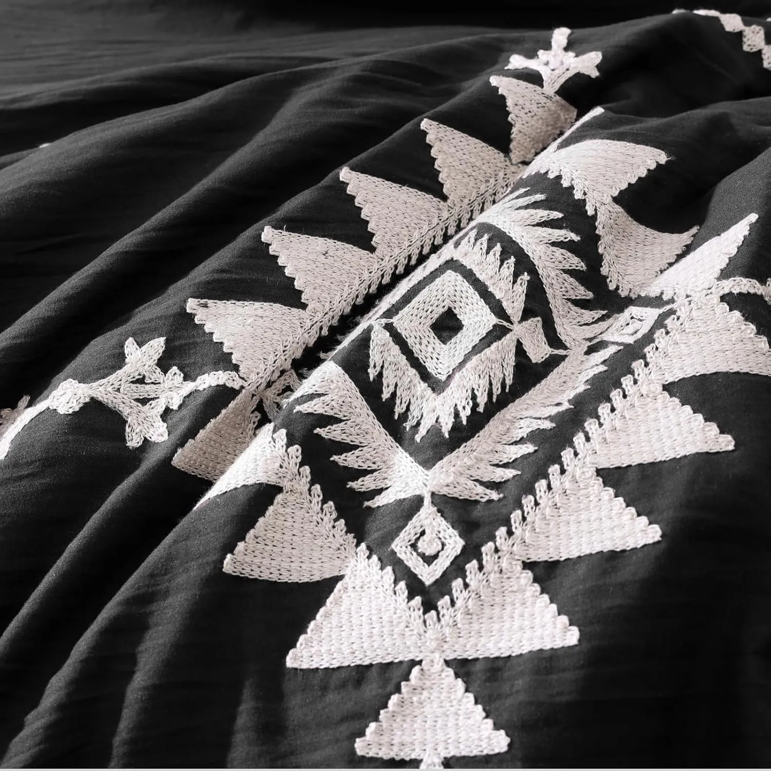MAIREVE Embroidery Queen Size Comforter Set Black, Boho Farmhouse Western Bedding Set 7 Pieces, All Season Bed in A Bag Comforter Set with Sheets, Pillowcases & Shams