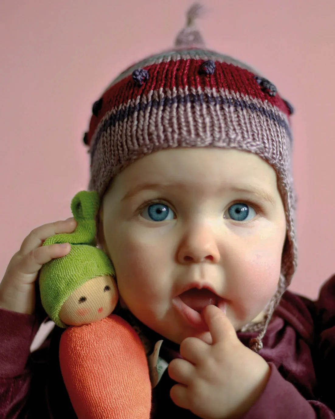 Nanchen Carrot Rattle Doll
