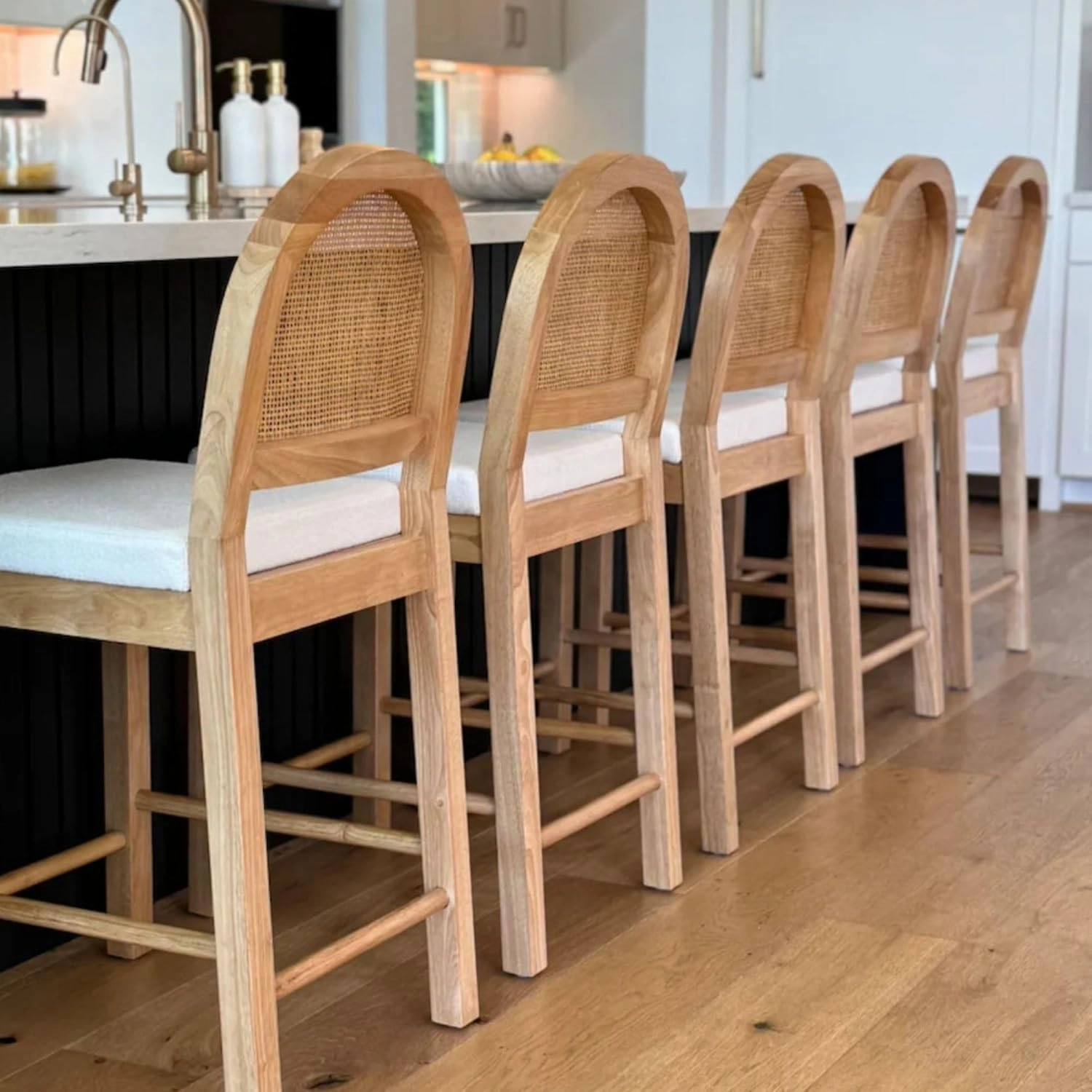 Nathan James Bailey Upholstered Rattan Bar Stool in Oak Finish Frame, Counter Height Stool with Natural Rattan Woven Back For Kitchen Island, Brown