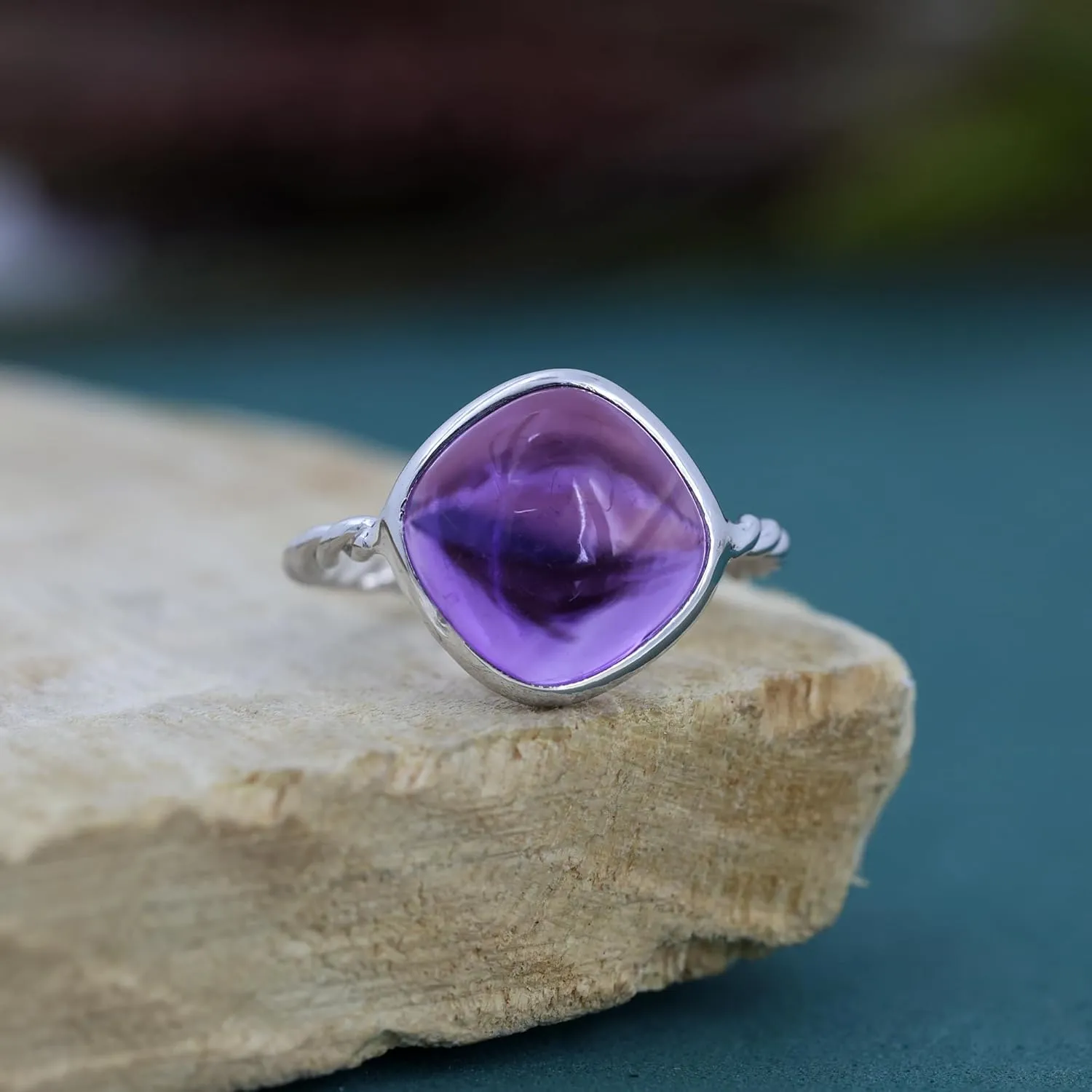 Natural Amethyst Ring for Women Purple Gemstone Twisted Cable Wire Ring Amethyst Jewelry Gift for Women