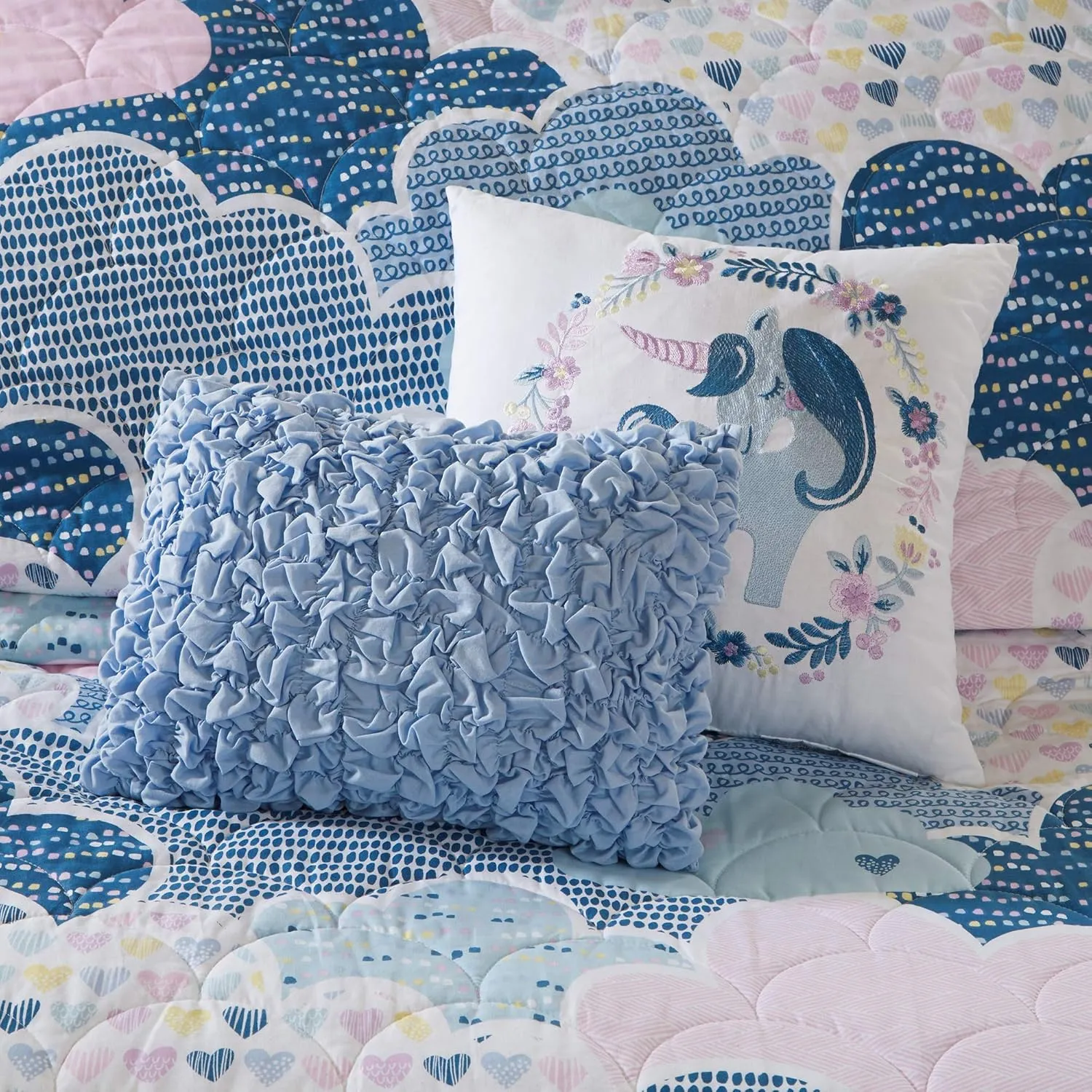 Reversible Cotton Quilt Set - Vibrant Fun, Playful Print, All Season Children Bedding Coverlet Bedspread, Decorative Pillow, Bedroom Décor, Twin/Twin XL, Cloud Blue 4 Piece