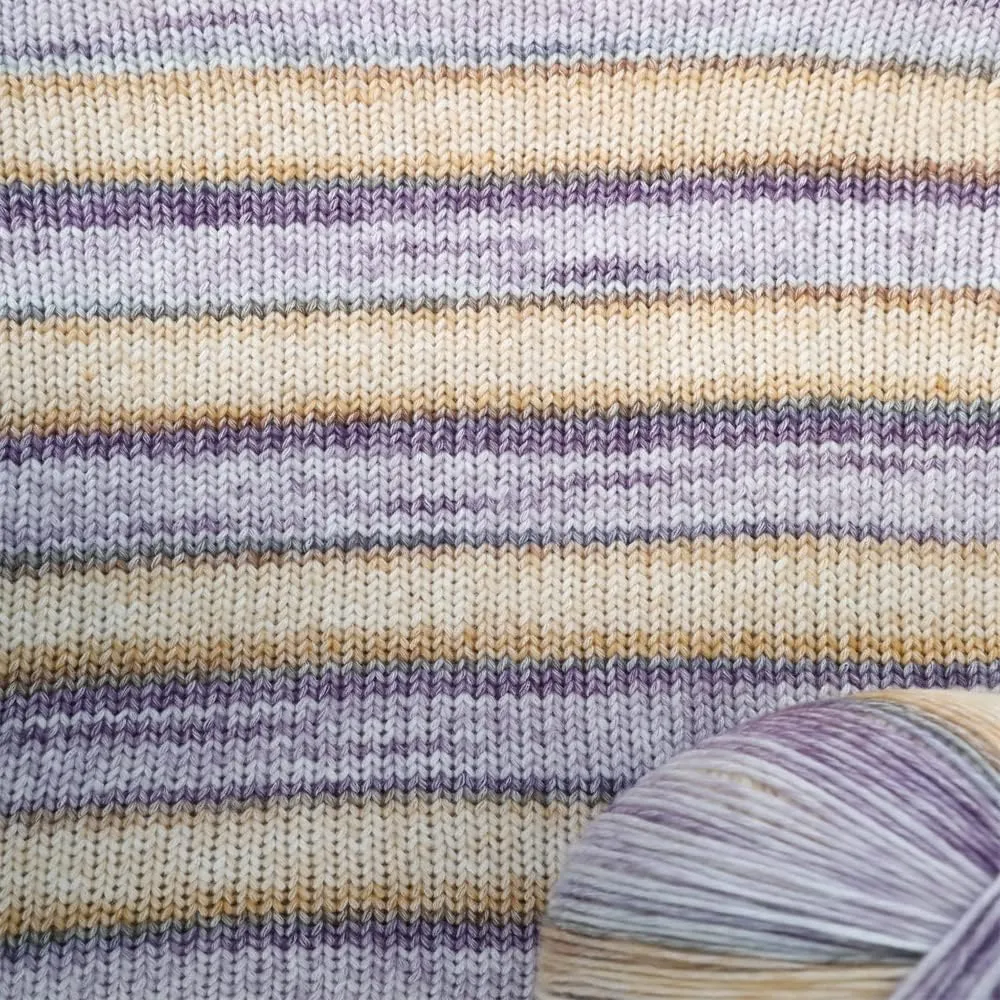 SHIKE Cloud-Cluster Multicolor Rainbow Yarn for Knitting&Crocheting.Soft Wool Acrylic Cotton Blended Yarn.Gradient Space-Dyed Air Yarn (YT10)