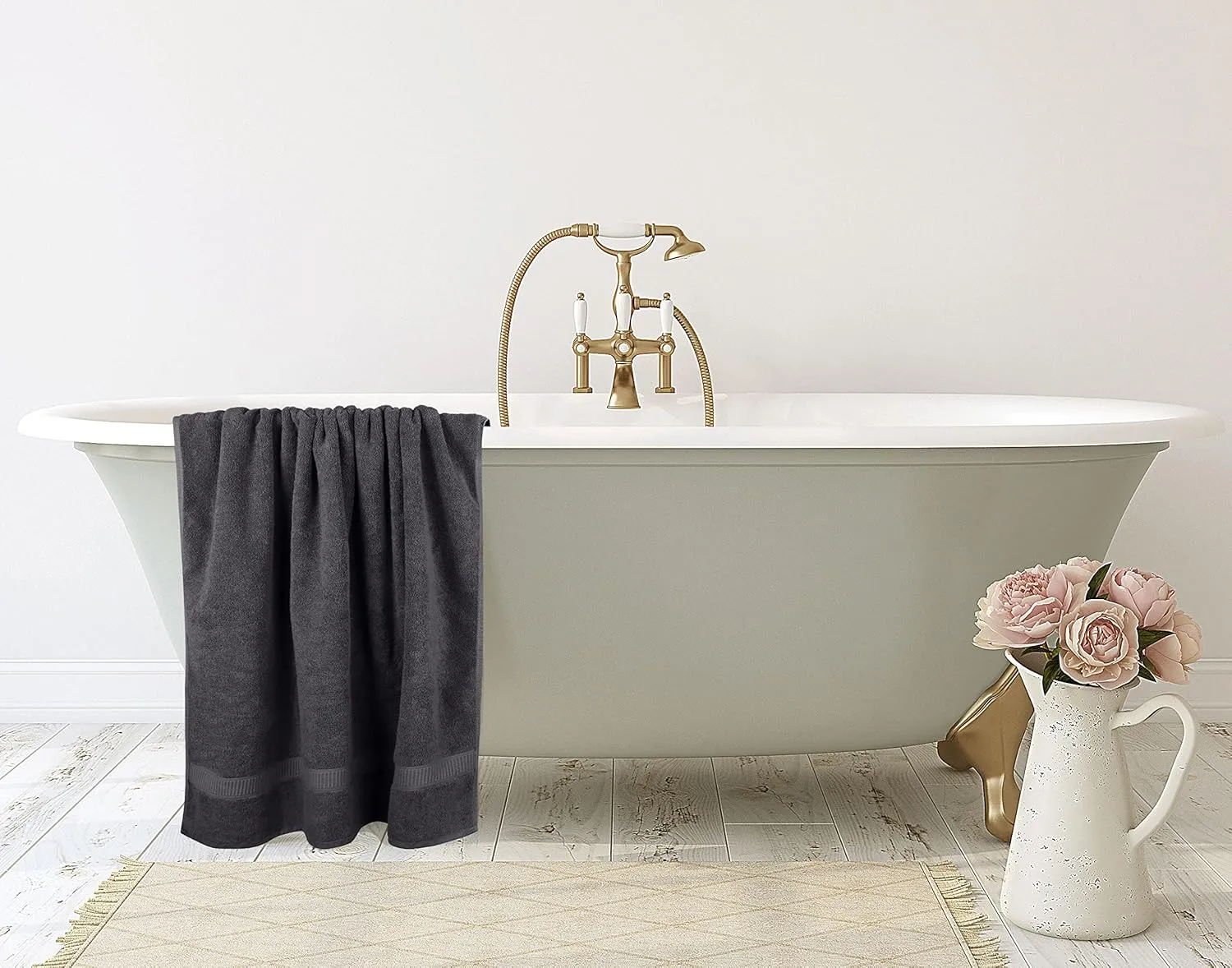 Utopia Towels Luxurious Jumbo Bath Sheet 2 Piece, 600 GSM, 35 by 70 Inches, 100% Ring Spun Cotton, Highly Absorbent and Quick Dry Extra Large Bath Towel, Super Soft Towel, Grey