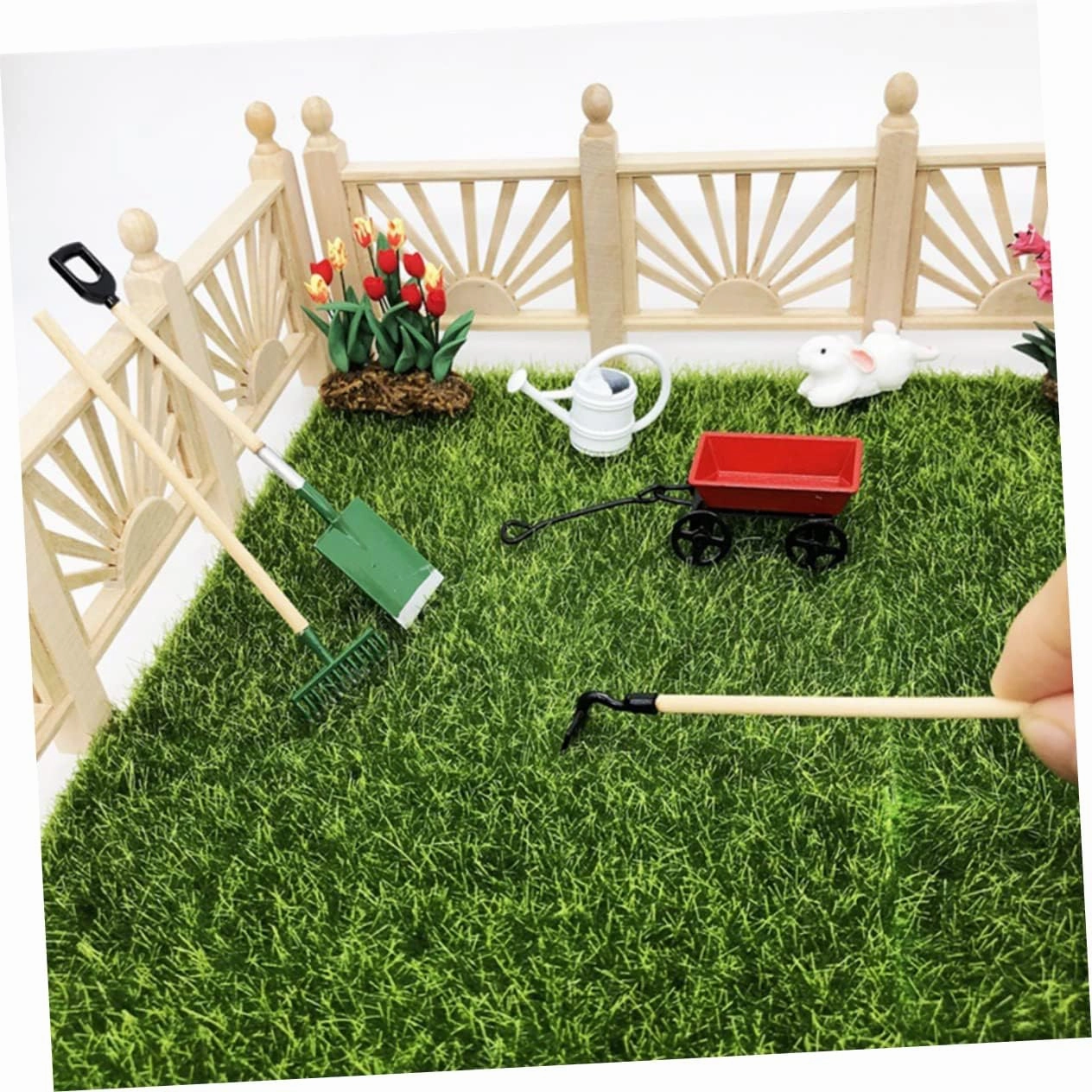 Yardwe 5 Sets Mini House Gardening Tool Dollhouse Accessory for Fairy Garden Decor Safe Mini Gardening Tool Model for Play Creative Decoration